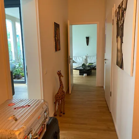 Berlin -central-mitte Light Filled 2bd Apartment *